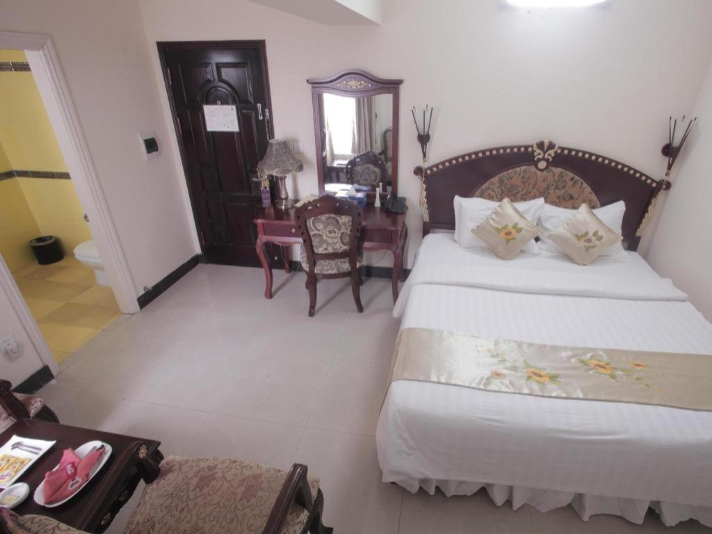 Classic Hoang Long Hotel Hai Phong Bagian luar foto