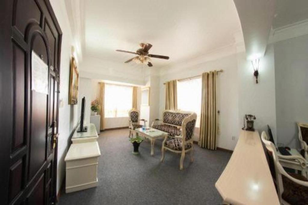 Classic Hoang Long Hotel Hai Phong Bagian luar foto